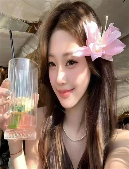 专业战争片评论：追寻柯川的技术创新与艺术成就 ——深入探索战争片的艺术世界